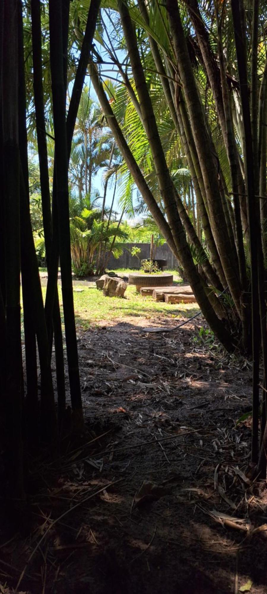 Pousada Chapéu de Sol, 400 metros da Praia, no centro, com estacionamento Ilha Comprida Exterior foto